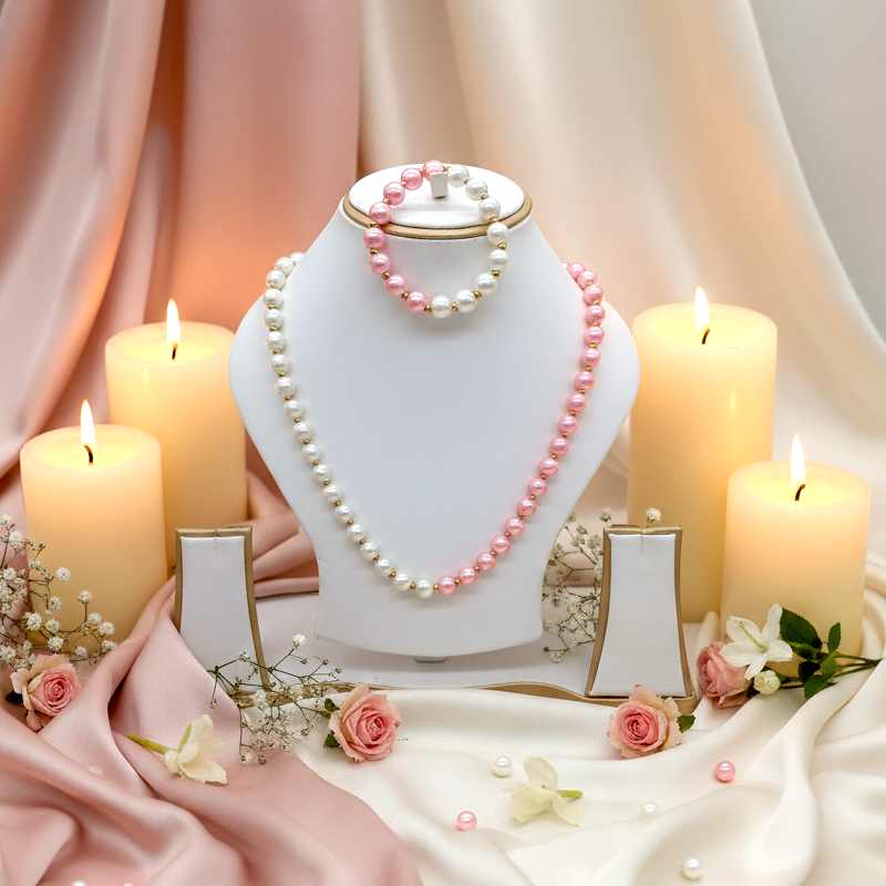 Colorful kids fashion jewellery collection with beads charms and playful accessories from Garimas